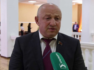 Роберт Кочиев, Исток ЗШВ и семейные схемы: игристое вино обернулось миллиардными долгами