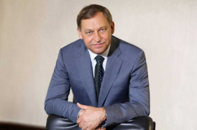 Приватизация прибыли, национализация убытков: как Александр Шакутин обчистил &laquo;Амкодор&raquo;, а обанкротившиеся заводы перепихнул на налогоплательщиков