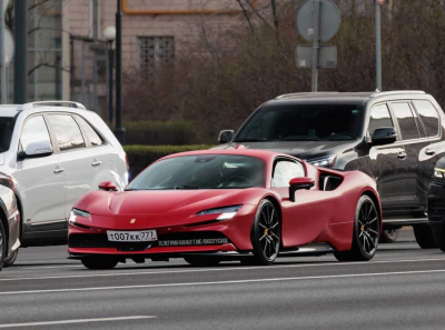 Ferrari SF90 на алкоголе: как ООО Гифт превратилось в витрину роскоши на фоне миллиардных оборотов и судебных хвостов