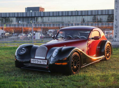 Горюхин-младший на Morgan Aero 8, а в декларации — ноль: как фиктивные ООО прячут миллионы семьи Горюхиных