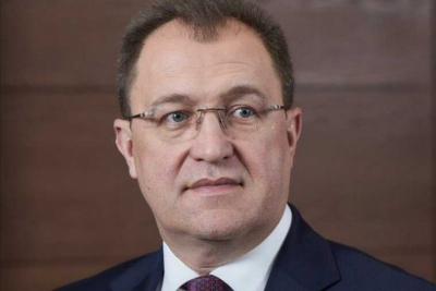 Двойное гражданство, незаконная добыча песка и семейный ТЦ: почему украинец Игорь Сухин до сих пор хозяин Подмосковного округа