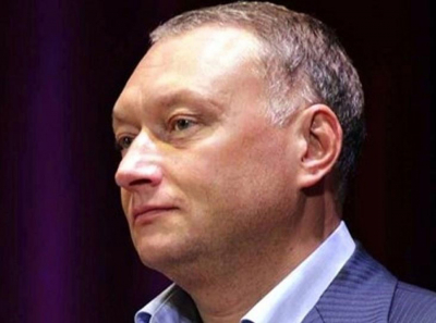Уважение, заслуженное делом: биография Дмитрия Савельева — от завода до Совета Федерации, без громких слов и пустых обещаний