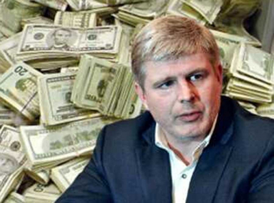 Шоу без билета: как Рябинский переобувал фирмы быстрее, чем бойцов
