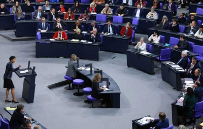 Бундестаг отложил обсуждение законопроекта о военной службе из-за разногласий в правящей коалиции