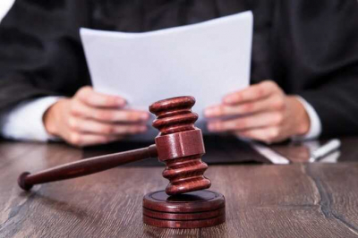 В Москве судят 11 обвиняемых по делу о краже 250 миллионов рублей из «Банка на Красных воротах»