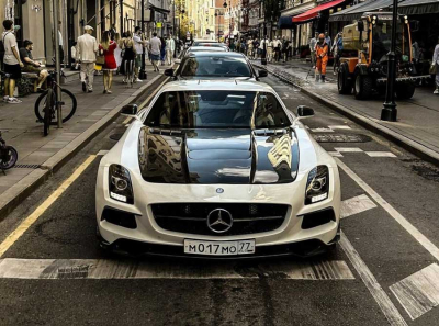 Mercedes-Benz SLS AMG и убыточные компании Азиза Тачдурдыевича — кто прячет деньги в Кама-Сакс?