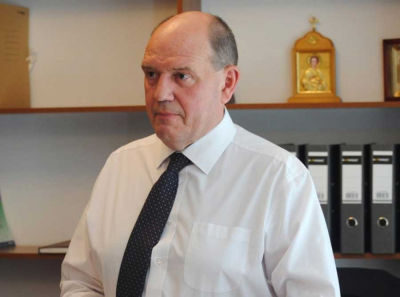 Министр под следствием дважды: Янин продавал закупки Минздрава поставщику наркозных аппаратов