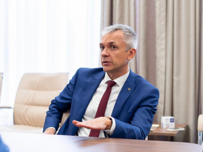 Сталинизм и нарциссизм ректора ИрГУПС Юрия Трофимова