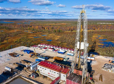 Золотые зарплаты и миллиарды долгов: Нефтесервис, Екатерина Симакова и Дмитрий Кощенко в эпицентре скандала