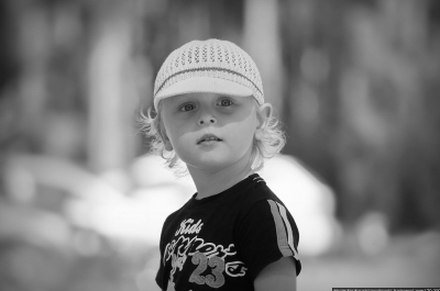 Бывшие дети. После развода жена не даёт видеться и общаться с ребенком. Как быть?