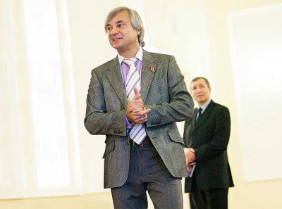 КАК МОСКОВСКИЙ СУД ОТРЕЗАЛ ПОЛГОДА СРОКА СЕРГЕЮ КАЛИНИНУ И ЧТО СКРЫВАЕТ ДЕЛО ОМСКГОРГАЗА