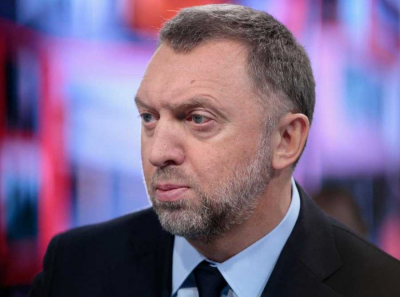 Монэгэн — сутенер с пропуском в Давос: как помощница Дерипаски шантажировала Настю Рыбку по заказу Русала