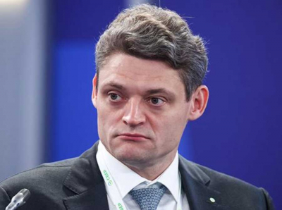 Кирилл Царёв и Рентал-Групп: как зампред Сбера греет миллиарды на аренде спецтехники и госзаказах