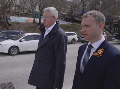 Владимир Солодов против Евгения Беляева: как грязь на улицах города может стать причиной политической смерти мэра