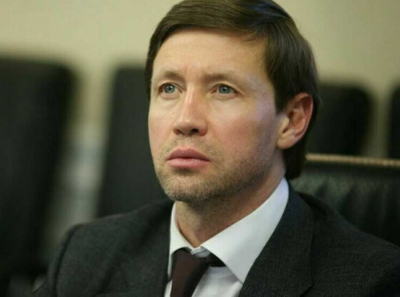 ДВОЙНАЯ СЕМЕЙНАЯ ЖИЗНЬ КОНСТАНТИНА СТРУКОВА: ОЛИГАРХ-ШАХТЁР, ДЕПУТАТ ОТ «ЕДИНОЙ РОССИИ» И ХОЗЯИН ШВЕДСКОГО ГАРЕМА ПОД ПАЛЬМАМИ