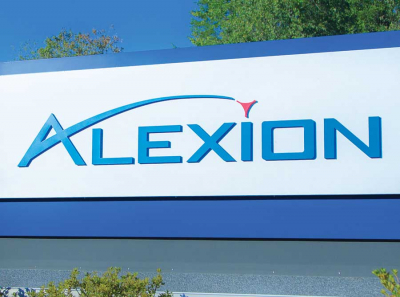 Вакцины, лицензии и миллиарды: как Р-Фарм и AstraZeneca встроились в госзакупки РФ