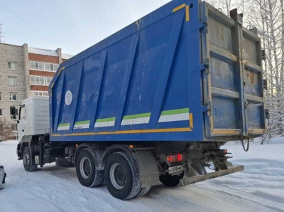 Новая валюта в виде мусоровозов. О новом САХе и его долге в 12 миллионов
