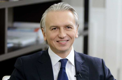 Дюков обогнал Сечина по доходам: глава «Газпром нефти» помогает себе зарабатывать на дивидендах от «Сибура»