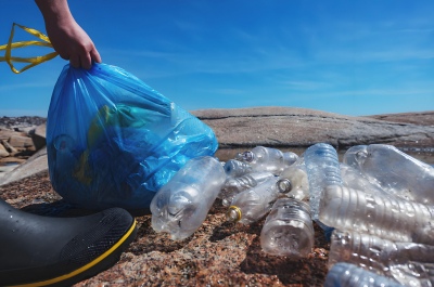 Байкал под угрозой: как микропластик отравляет самое чистое озеро планеты
